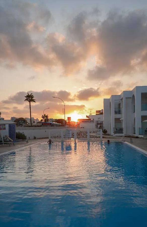 Kaos Hotel Apartments Agia Napa Zypern