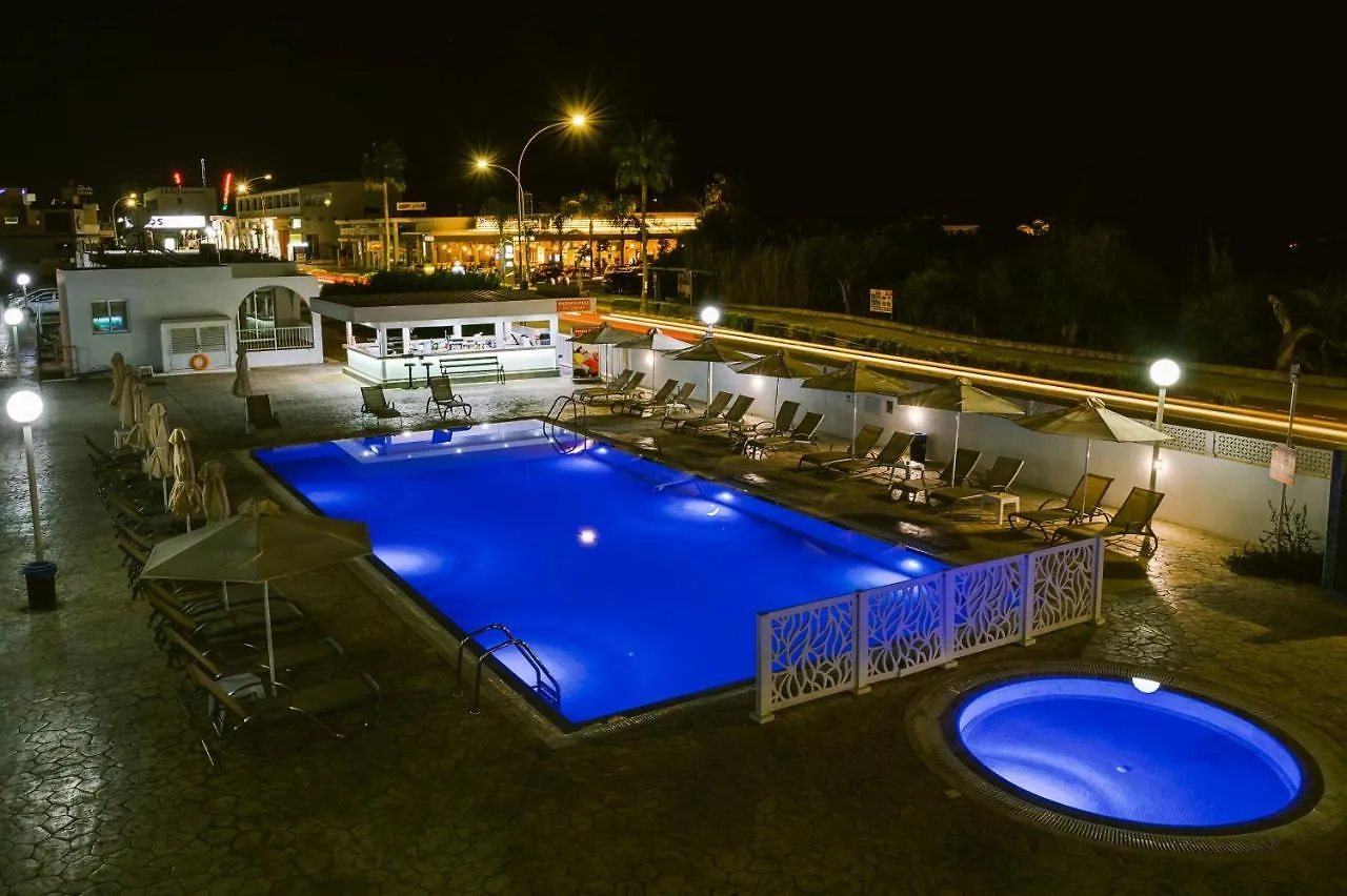 Kaos Hotel Apartments Agia Napa