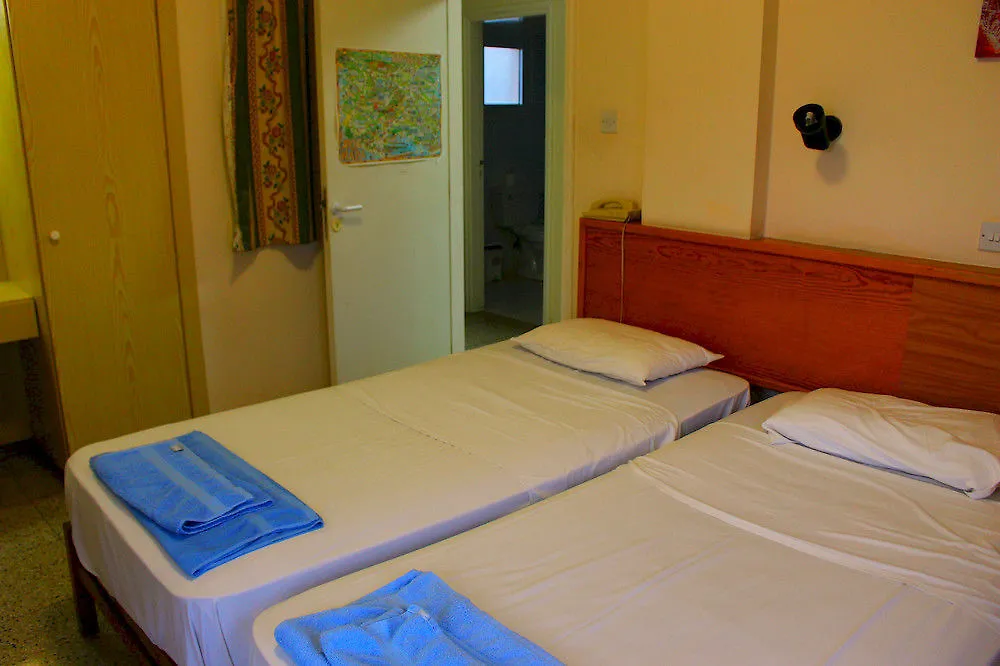 Kaos Hotel Apartments Agia Napa